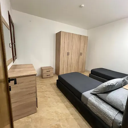 Chambray - 2 Bedroom With Pool And Views Διαμέρισμα Għajnsielem