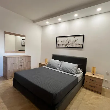 Chambray - 2 Bedroom With Pool And Views Apartamento *